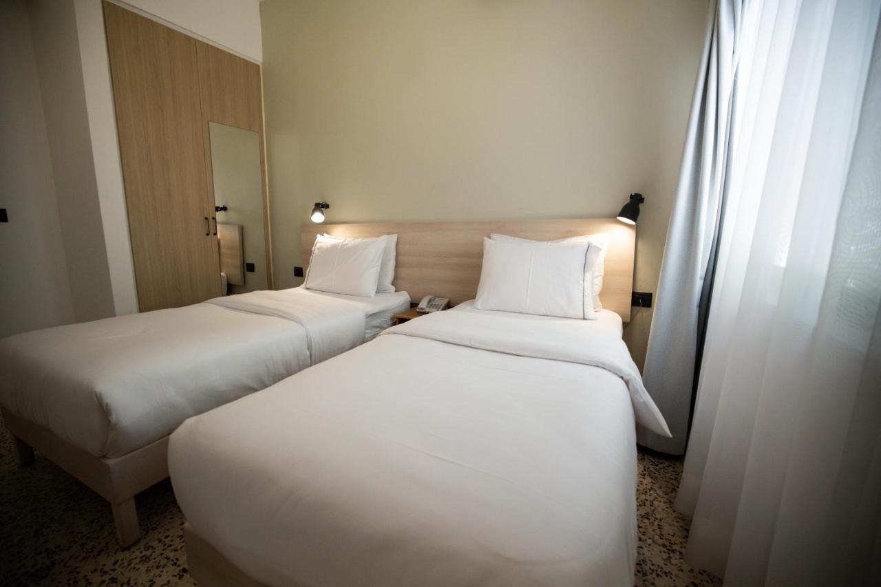 Julia'S Hotel Suites Amman Eksteriør billede